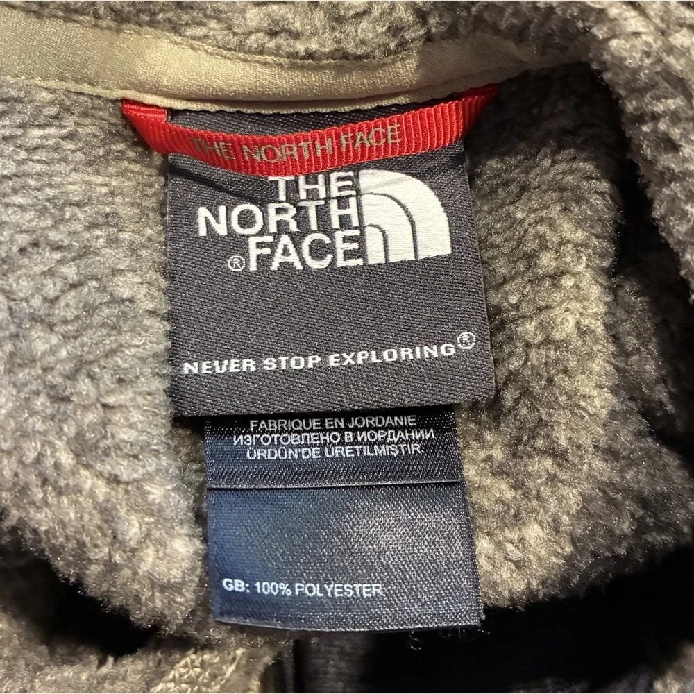 The North Face pit 23
